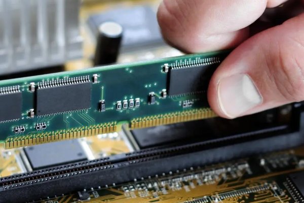 8G内存和16G内存能一起用么？