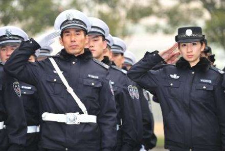 辅警面试的问题和回答