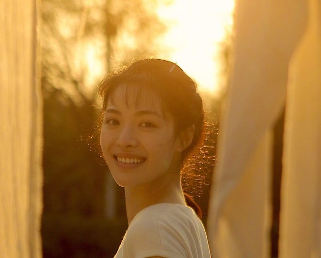 芳华里胸衣是谁换了？