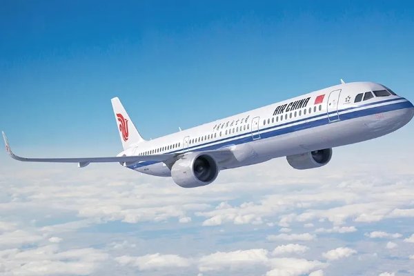 国内哪家航空公司服务最好啊？