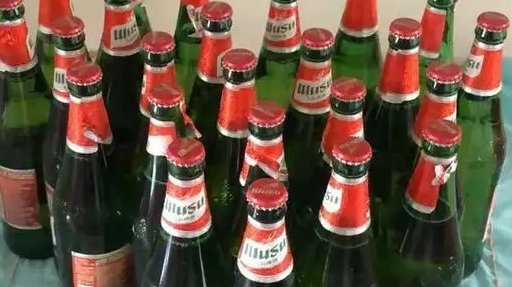 10瓶左右啤酒是多少白酒？