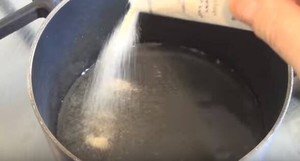 牛奶可以打成奶油吗？
