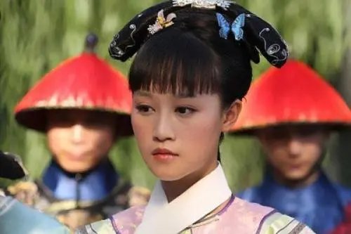 《甄嬛传》中,浣碧为什么会背叛甄嬛呢?