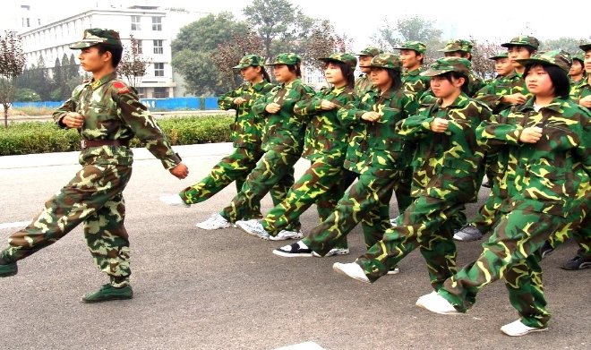 高一军训有什么内容吗？