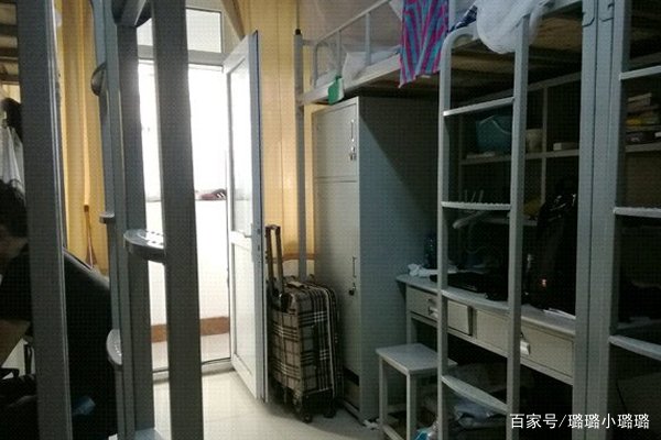 山东的大学里面,有哪些学校宿舍条件比较好?