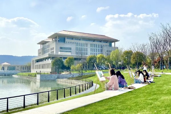 金陵科技学院是一本还是二本