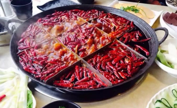 牛油火锅料好吃还是清油的好吃？