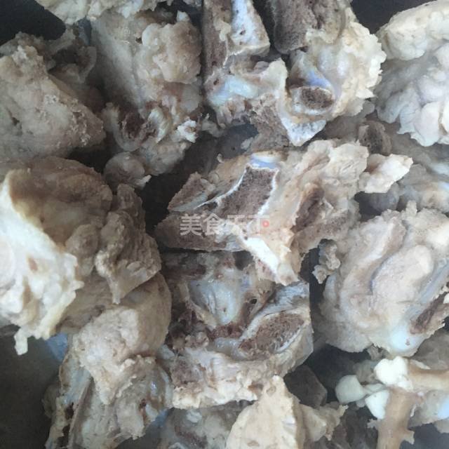 竹笋排骨汤的好吃做法?