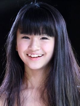 马年春晚小彩旗是谁