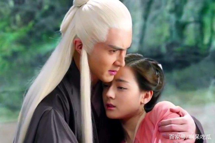 三生三世十里桃花中，东华帝君的扮演者是谁？
