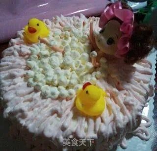 迷糊娃娃洗澡蛋糕,泡泡浴哦,芭比娃娃蛋糕(内涵威风蛋糕详细制作过程)