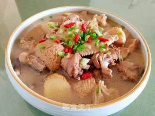 猴头菇炖鸡