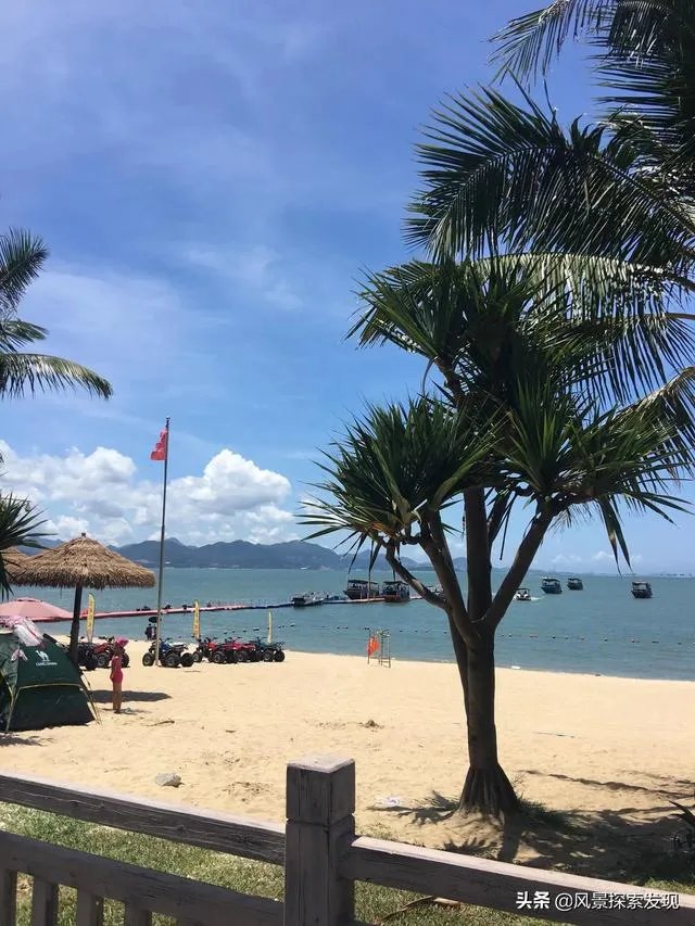 想去惠州看海，哪里海边比较好，附近的酒店性价比怎么样？