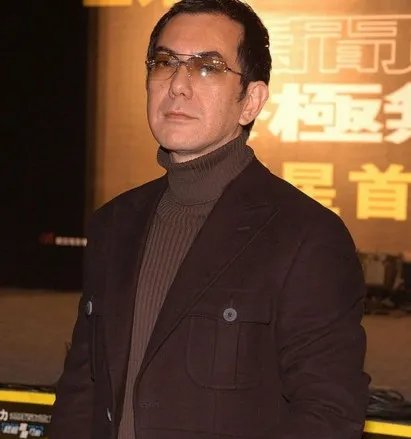 黄秋生的3个儿子叫什么名字 凭爱国角色夺视帝