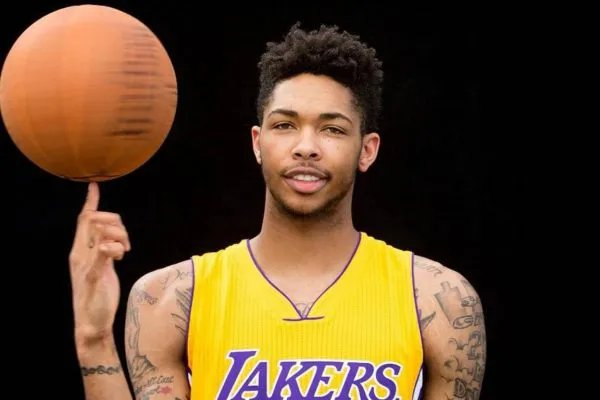 49分灭爵士十连胜，“小杜兰特”英格拉姆名副其实了吗？