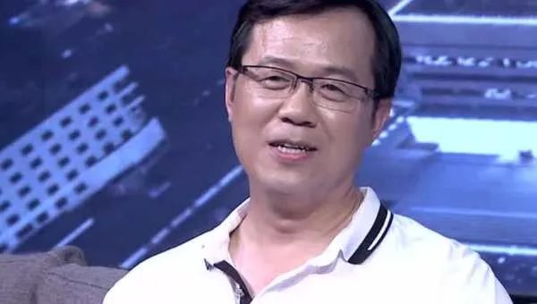 卓伟是谁啊,为什么他有娱乐圈那么多的爆料?