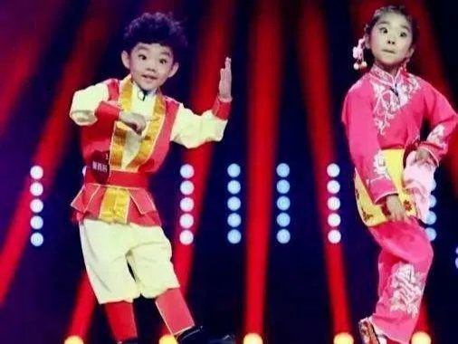 如何评价“萌娃唱豫剧太入戏将自己唱哭”这一事?
