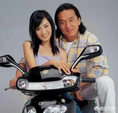 如何看待杨幂素颜?
