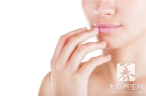 唇部去角质用什么好,这四种方法你用过吗