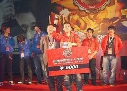 德云色又跟谁刚起来了？