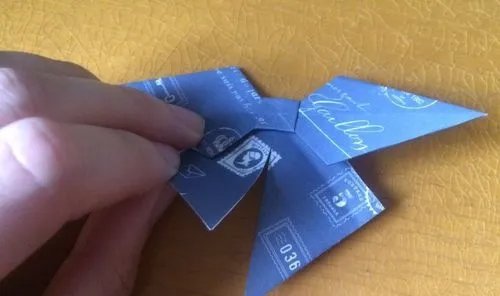蝴蝶结的折法 - 完全图解