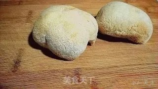 猴头菇排骨汤
