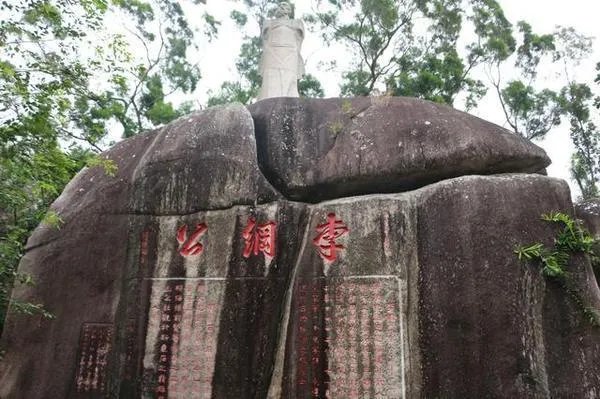 为什么是“东山再起”,而不是“西山”或“南山”?