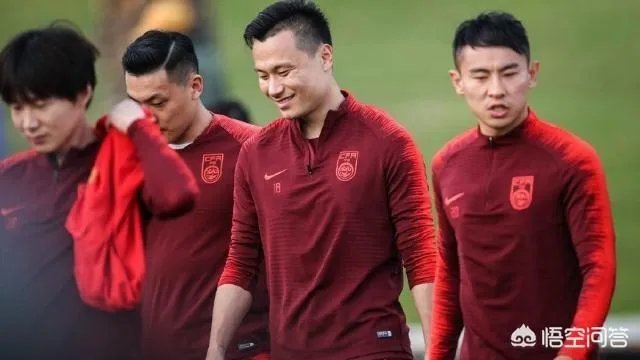 韩球迷嘲讽国足：一直被我们按着摩擦，连越南都不如！对此你怎么看？