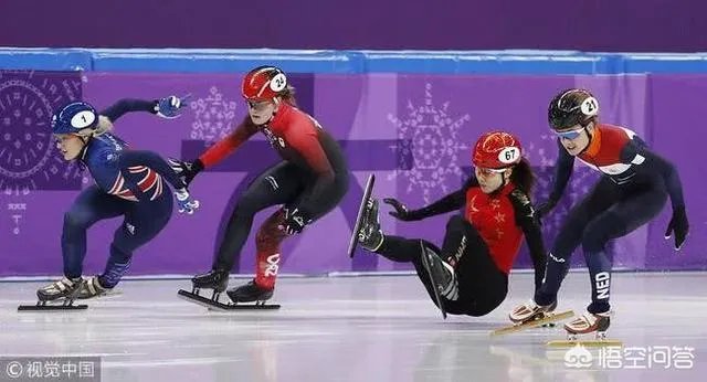 冬奥短道速滑男子1000米预赛,中国选手韩天宇、任子威连遭争议判罚被淘汰,你怎么看?