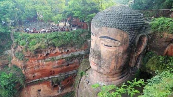 四川乐山大佛脚趾被淹,大佛洗脚传说有何科学依据?