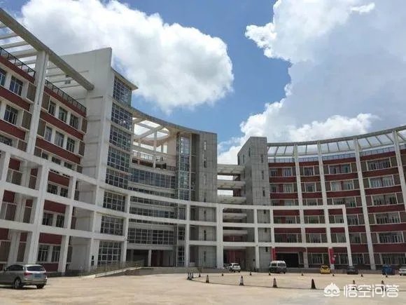 想找一个既有学历,又可以学到技术的学校太难了,求高手指点?