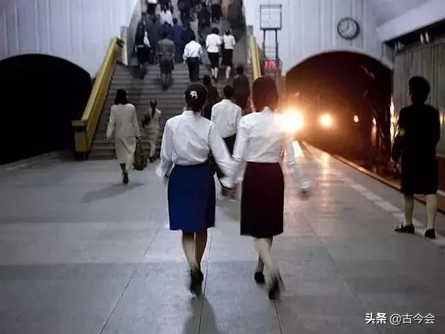 韩朝离中国最近,是什么原因,朝鲜没有一个人感染新冠肺炎呢?