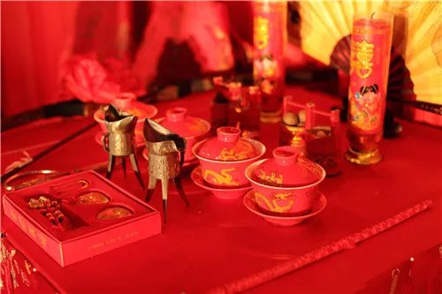 中式婚礼和西式婚礼的区别是什么