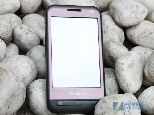 再战千元市场 Android智能酷派E239图赏