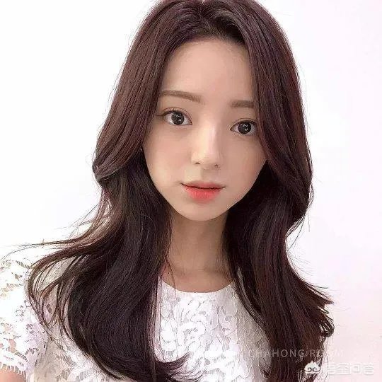 辛芷蕾的爆款发型好吗?大家怎么看?