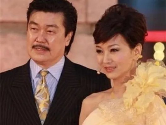 揭赵雅芝早年偷情被暴打内幕背景 看港姐那些不为人知的故事