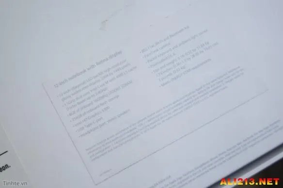 薄出翔了!外媒爆出新款12英寸MacBook开箱图!