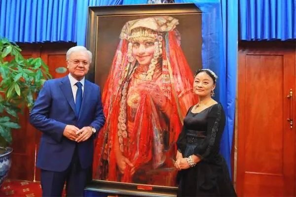 泰国贵妃被废,真的是因为不敌王后老谋深算吗?