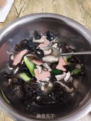 香菇木耳汤