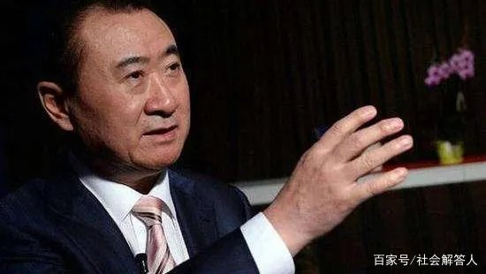 一半富豪不敢出席首富宴会,有一位当场拒绝,原因是什么?