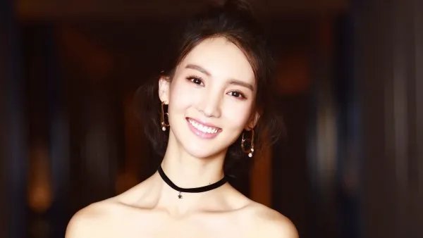 金晨工作室发出声明辟谣与贾乃亮恋情,关于金晨的绯闻为何一直不断?