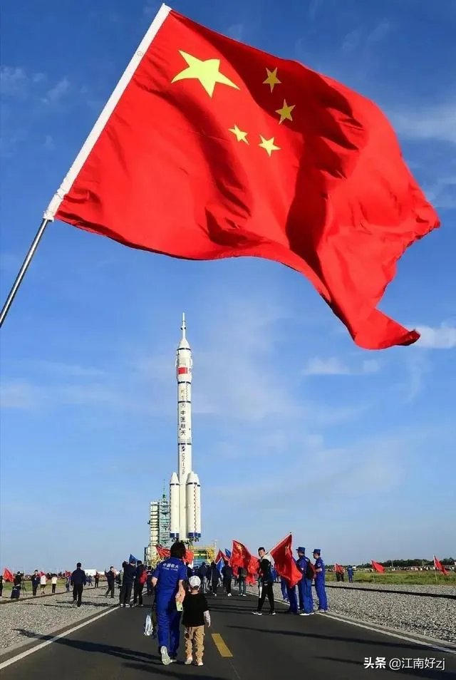 神舟十二号载人飞船的宇航员什么时候返回地球?