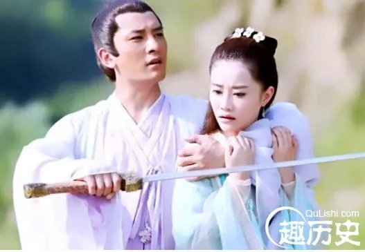 花千骨竹染为什么被驱逐蛮荒？竹染结局死了吗