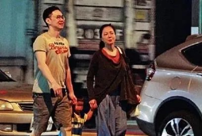 张承中尹馨分手，张承中个人资料简介