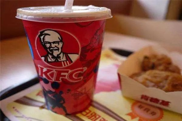 我想在县城开一个KFC不知道加盟费要多少钱啊?