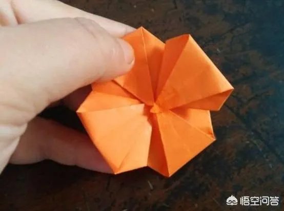 叠玫瑰花的方法?