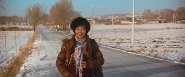 为什么王宝强的《Hello!树先生》如此极端,有的人奉为经典,有的人弃之如敝履?
