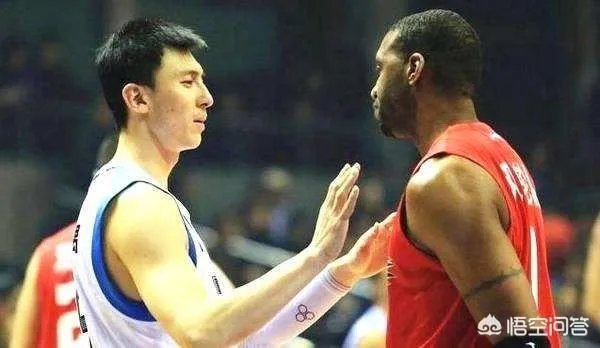 麦迪在CBA打球时,为什么吉喆会对着他摇手指羞辱?