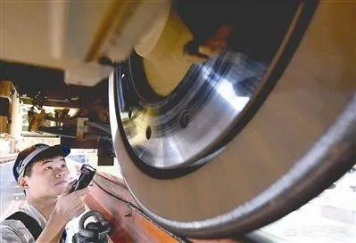 像中国铁建和中国中铁这种大型国企,一般会去什么学校招聘?