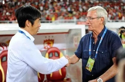 里皮每日薪水将超40万、两天就能挣高洪波一年挣的钱,你怎么看?